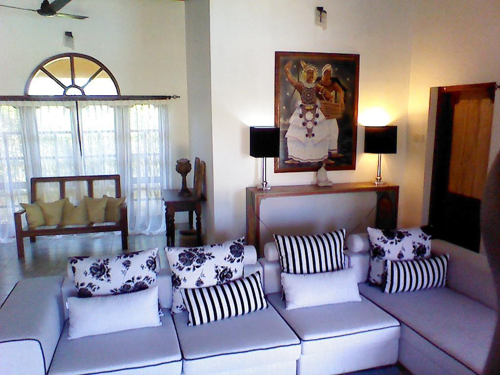 Villa Sea Breeze Kepungoda Esterno foto