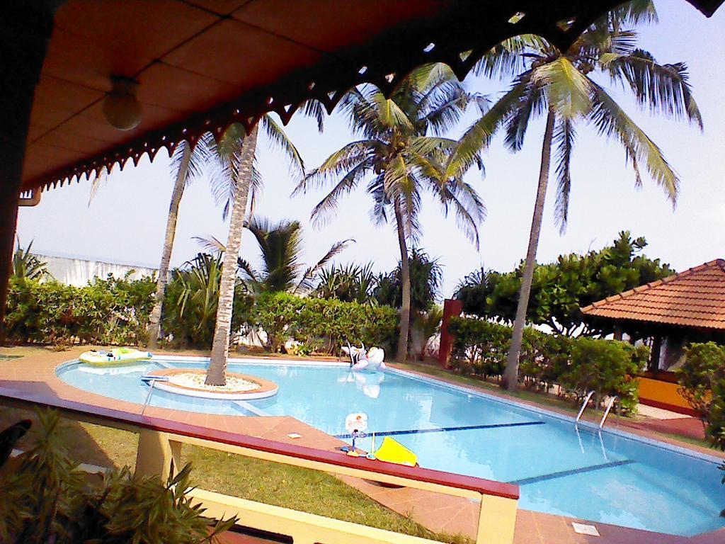Villa Sea Breeze Kepungoda Esterno foto