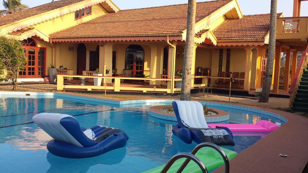 Villa Sea Breeze Kepungoda Esterno foto