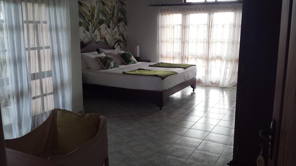 Villa Sea Breeze Kepungoda Esterno foto